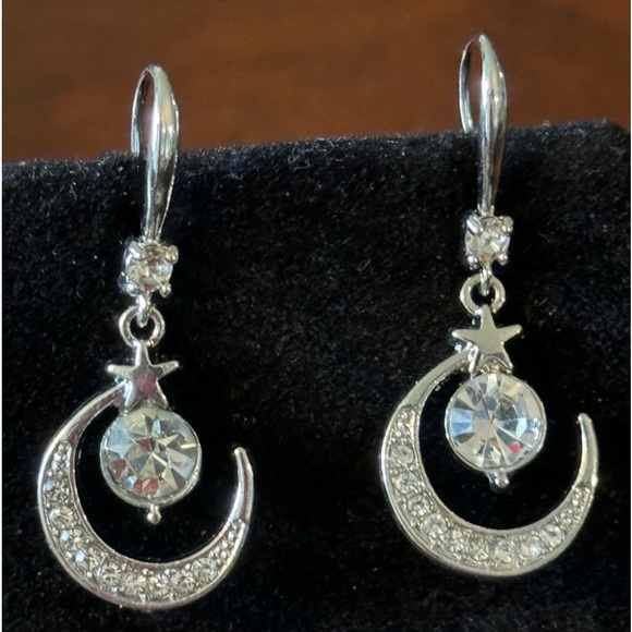 Star, Moon, Celestial Astrology, Crescent Moon Silver tone Dangle Earrings - Picture 4 of 5